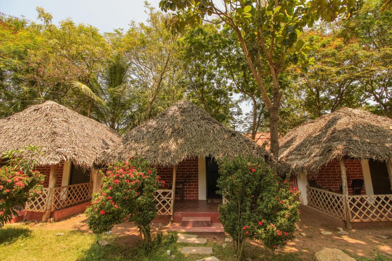 Prince Park Hotel Pondicherry Exterior photo