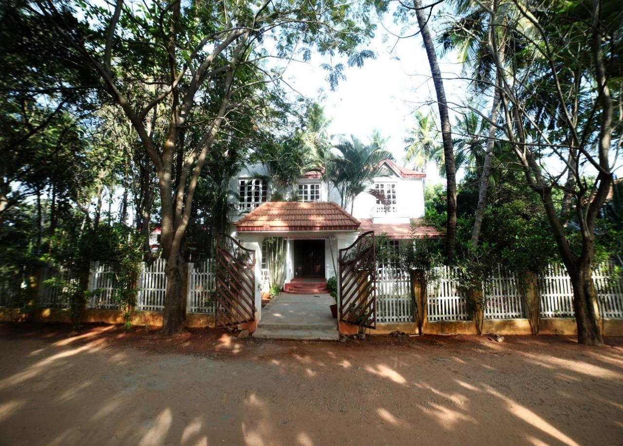 Prince Park Hotel Pondicherry Exterior photo