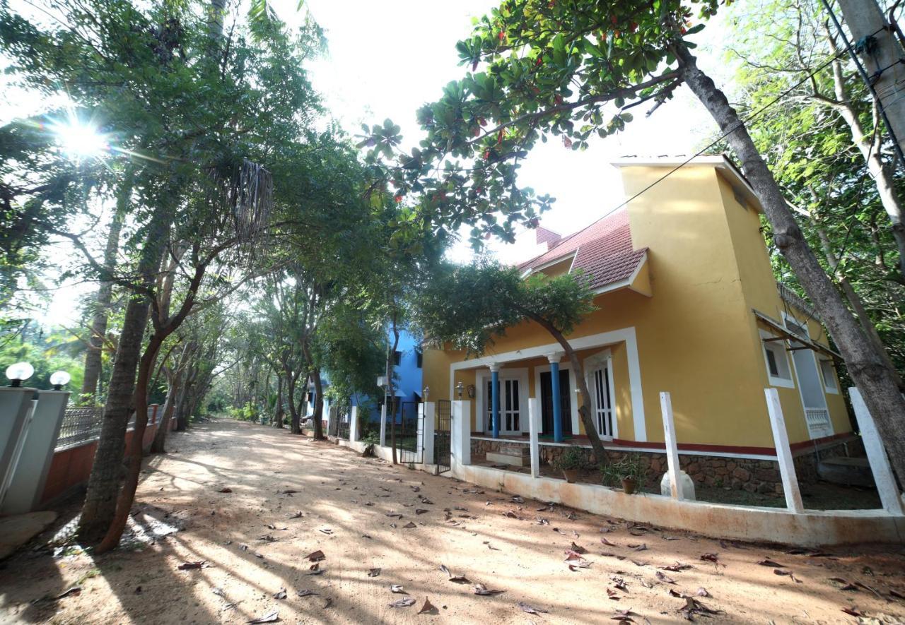 Prince Park Hotel Pondicherry Exterior photo